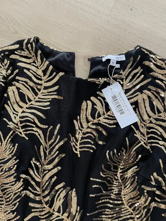 Baltic Born Muse Sequin Maxi Dress | Black + Gold Size XL NEW WITH TAGS - Picture 8 of 8